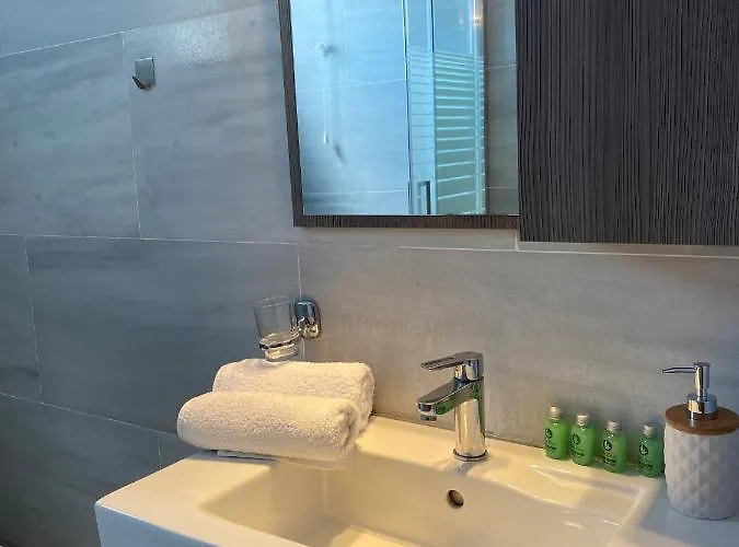 Golden Blue * Chrysi Ammoudia